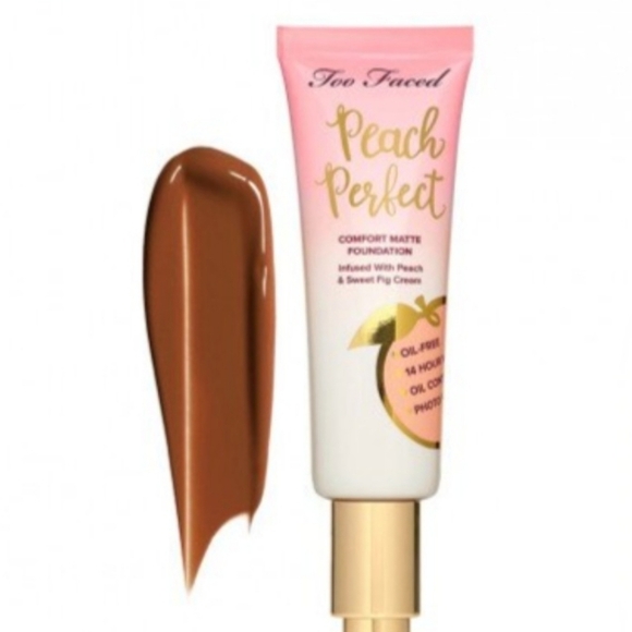 Too Faced Spiced Rum Peach Perfect Matte Foundation - Picture 12 of 12